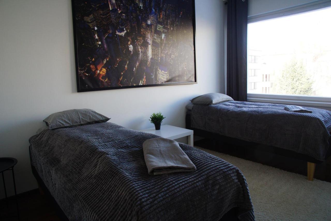 Oulu City Center 4-Room Apartment Parking المظهر الخارجي الصورة