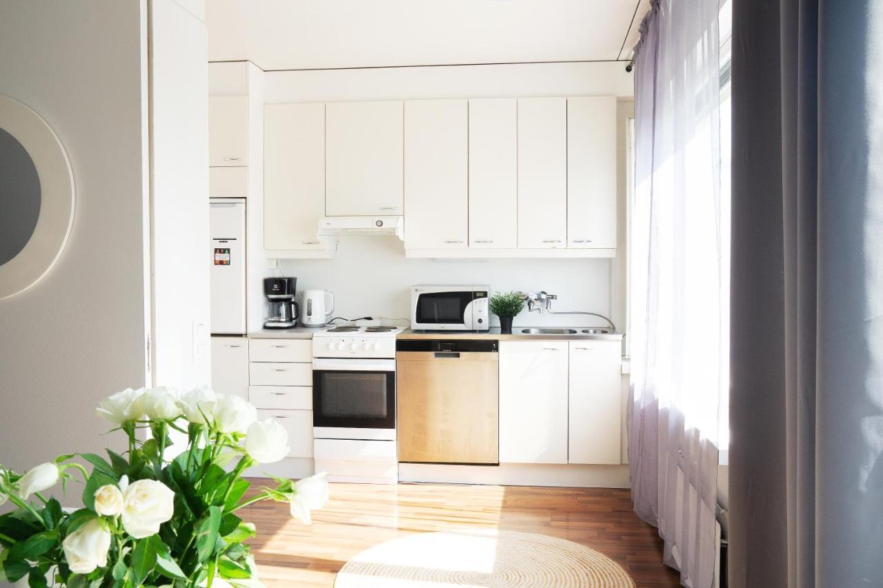 Oulu City Center 4-Room Apartment Parking المظهر الخارجي الصورة